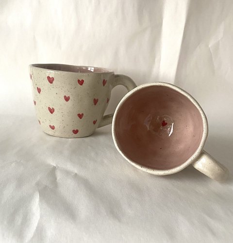 hrnek ČERVENÁ SRDCE - různé velikosti - Velikost: lungo cca 150 ml