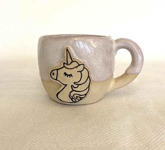 Hrnek s jednorožcem