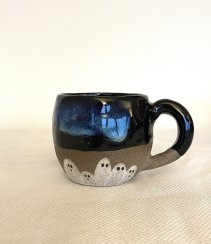 Noční hrnek s bubáky