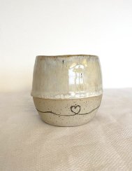 Kalíšek se srdíčkem větší