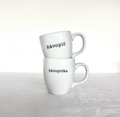 Malý hrníček kávopička s kosočtvercem na dně
