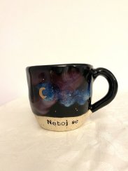 Hrnek s noční oblohou NEBOJ SE - zlatá