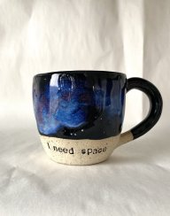 Vesmírný hrnek I NEED SPACE